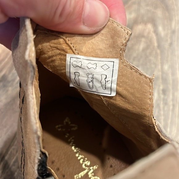 Maciejka Boho Tan/Gray Genuine Suede Leather Lace Up Chukka Ankle Boots NEW Sz 9 - Picture 4 of 14